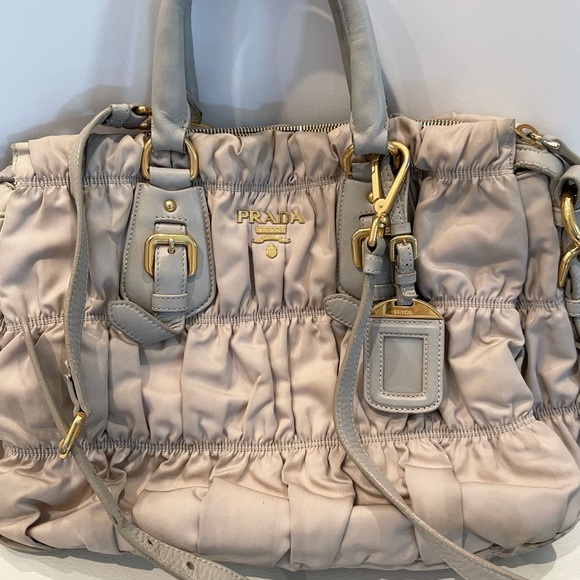 SOLD Prada Gaufre Convertible tote bag SOLD - Picture 6 of 16